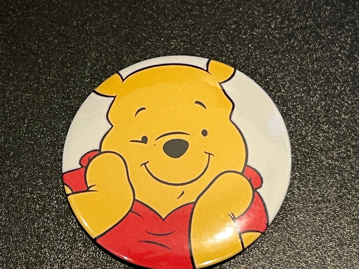 Pooh Peeking Button