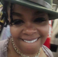 Big smile olive hat magnet