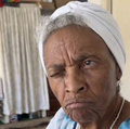 Granny side eye magnet