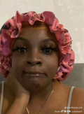 Pink butterfly bonnet magnet