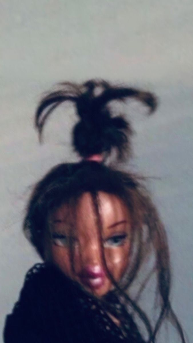 Messy bun Barbie magnet